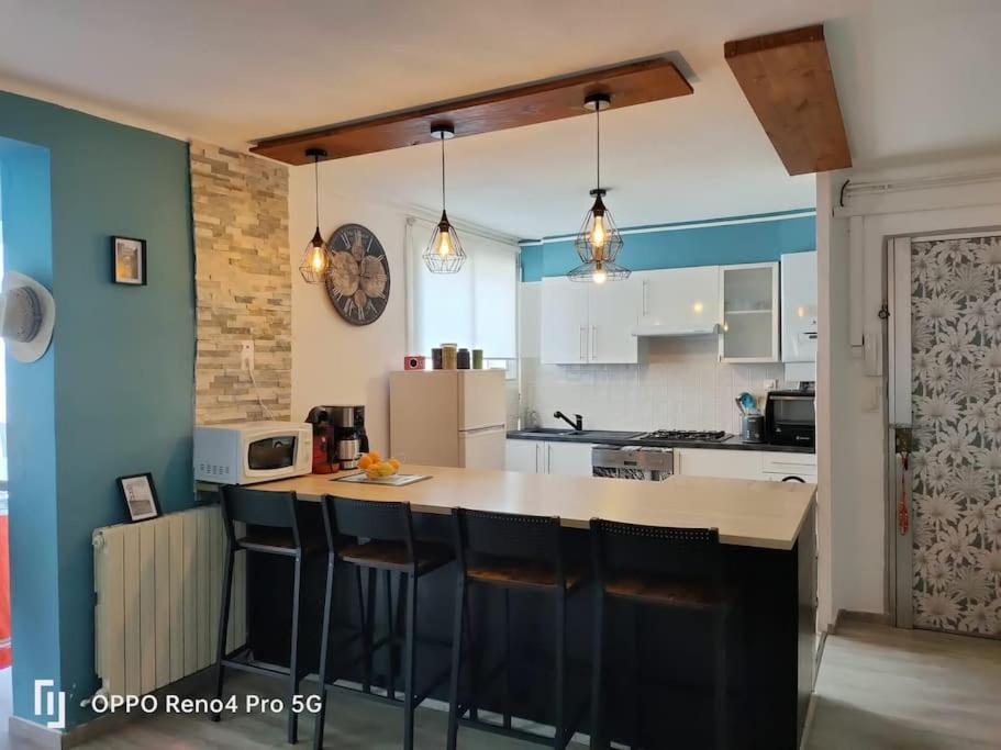 Grand T2 Esprit Loft Coeur De Ville 塞特港 外观 照片